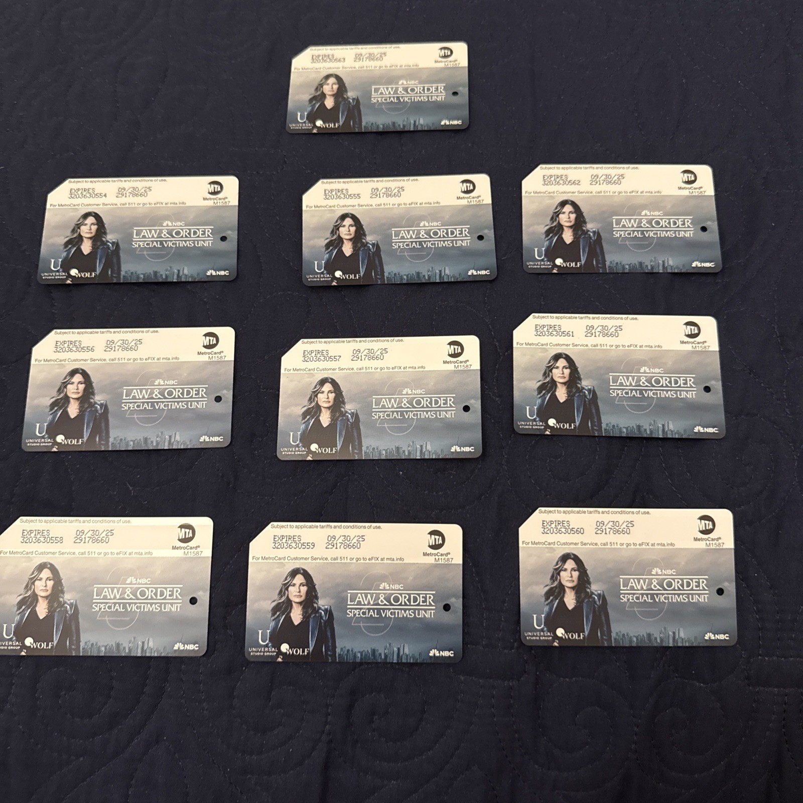 Law & Order Metrocard Card SVU Limited Set 25th Anniversary Mariska Hargitay NYC
