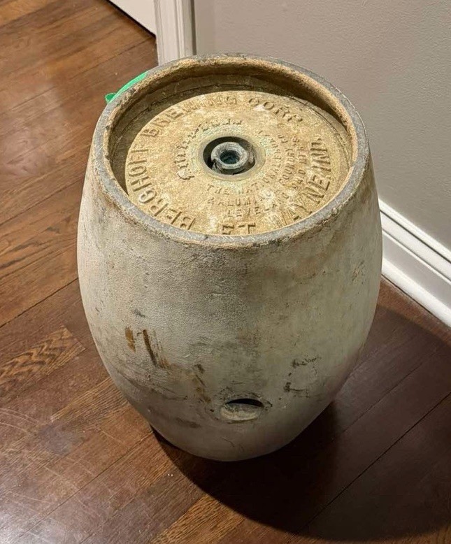 Antique Berghoff Brewing Corp Fort Wayne Indiana Metal Beer Keg Barrel 1930s Antique Berghoff Brewing Corp Fort Wayne Indiana Metal Beer Keg Barrel 1930s