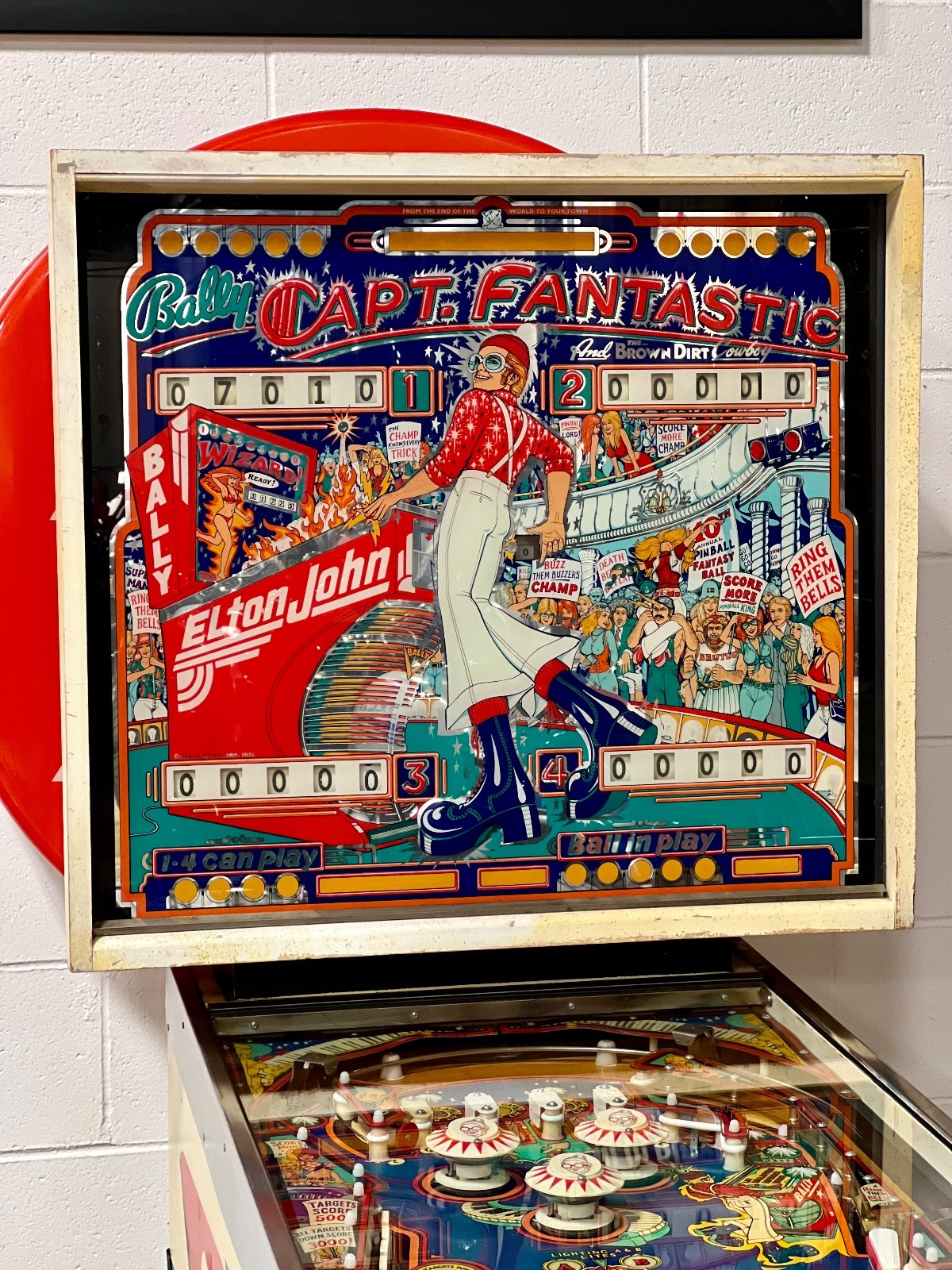 1976 BALLY CAPTAIN FANTASTIC PINBALL MACHINE ARCADE GAME, ELTON JOHN 1976 BALLY CAPTAIN FANTASTIC PINBALL MACHINE ARCADE GAME, ELTON JOHN