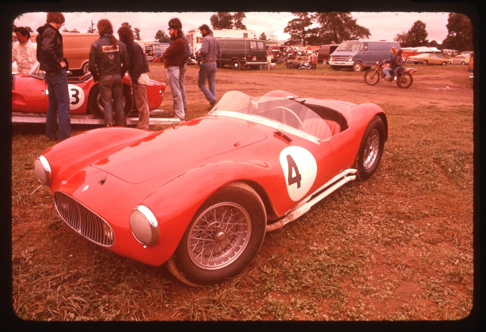 sl26 Original slide 1976 car race infield Maserati A6GCS 975a