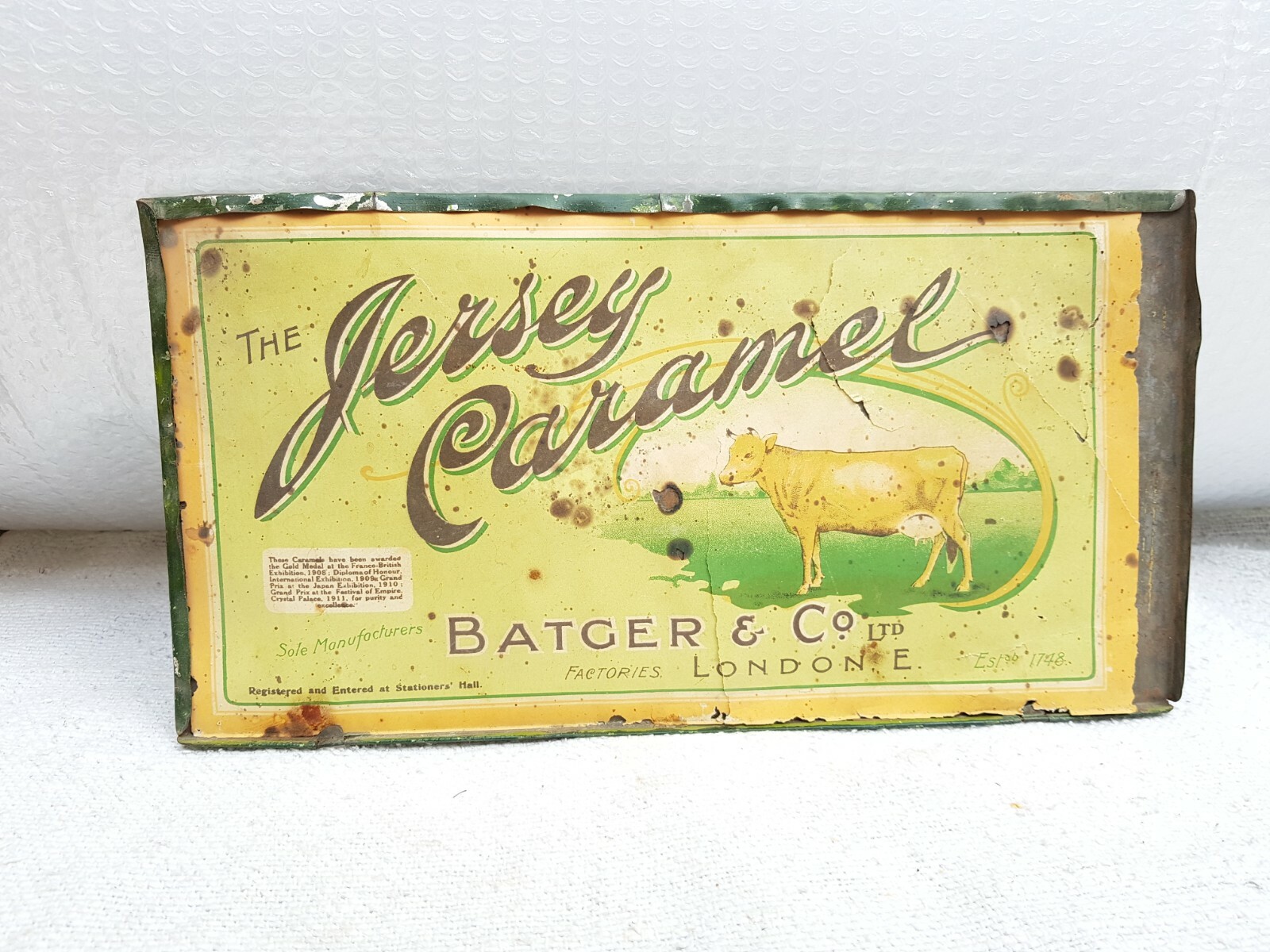 1920s Vintage Rare Batger Co The Jersey Caramel Estd 1748 Paper On Tin Sign 1920s Vintage Rare Batger Co The Jersey Caramel Estd 1748 Paper On Tin Sign