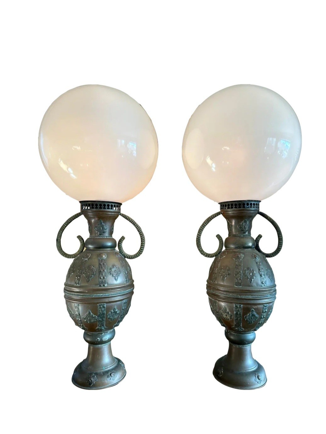 1920s Pair Antique Brass Moroccan Huge Double Handle Water Jug Globe Table Lamps 1920s Pair Antique Brass Moroccan Huge Double Handle Water Jug Globe Table Lamps