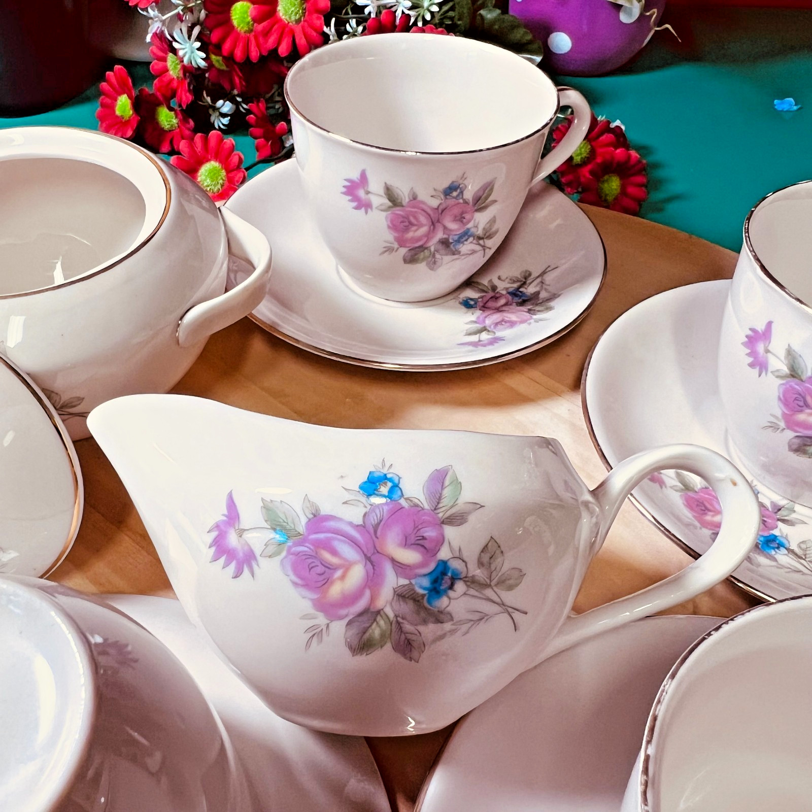 German Porcelain Tea Set Pink Roses Gold Gilt Tea Cups Saucers Sugar Bowl jug German Porcelain Tea Set Pink Roses Gold Gilt Tea Cups Saucers Sugar Bowl jug