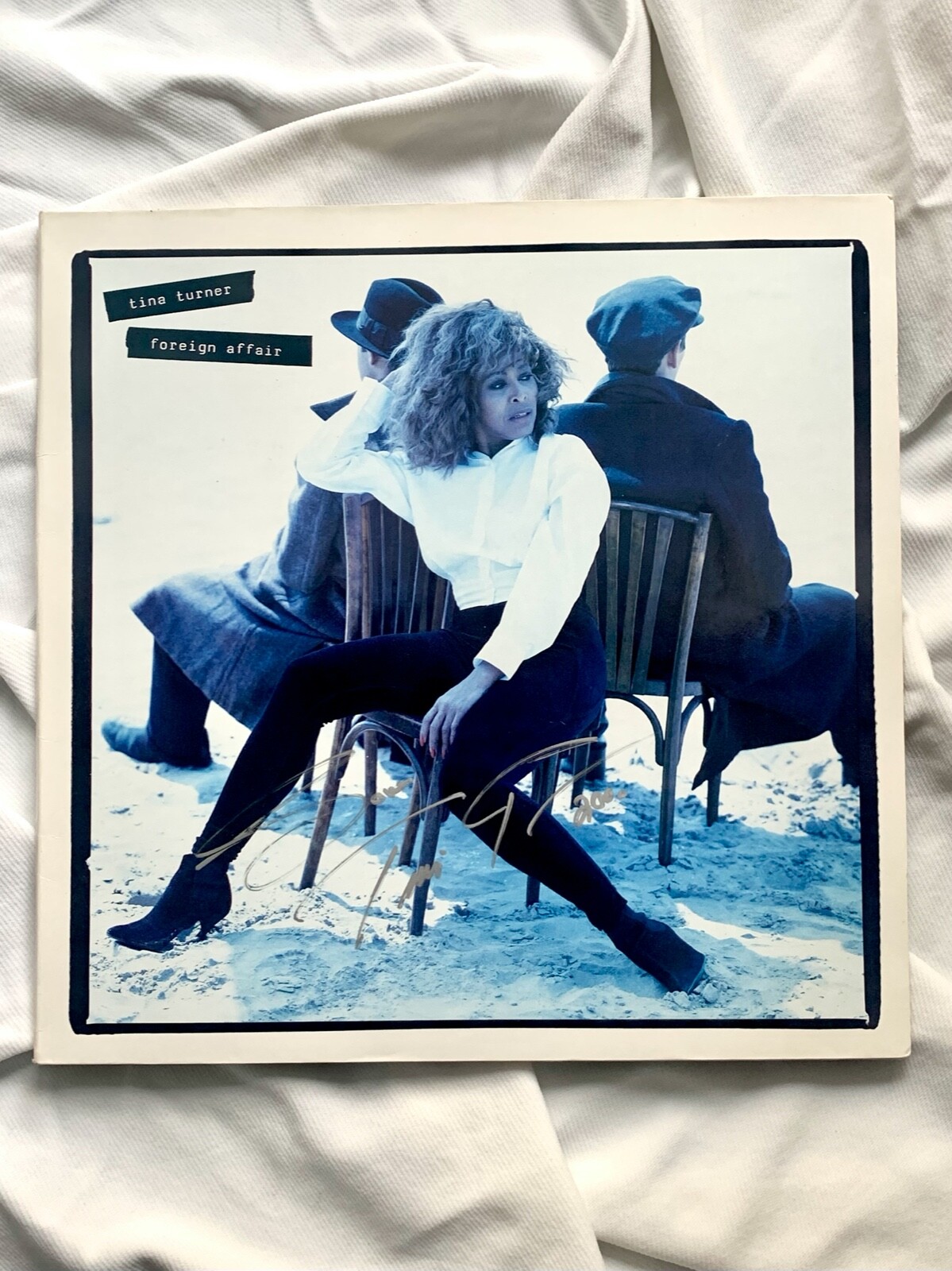 Signed TINA TURNER Foreign Affair 12