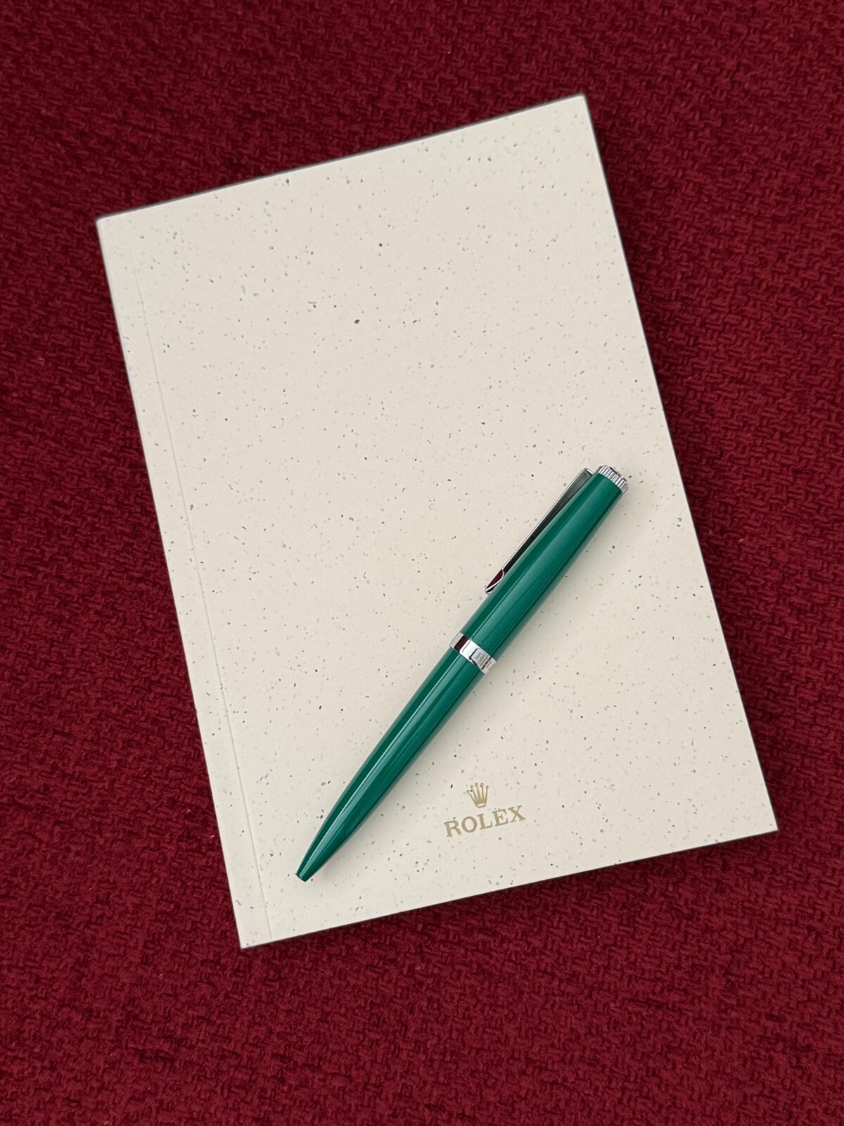 Rolex Exclusive Press Event Set | Emerald Green Twist Ballpoint Pen + Notebook Rolex Exclusive Press Event Set | Emerald Green Twist Ballpoint Pen + Notebook