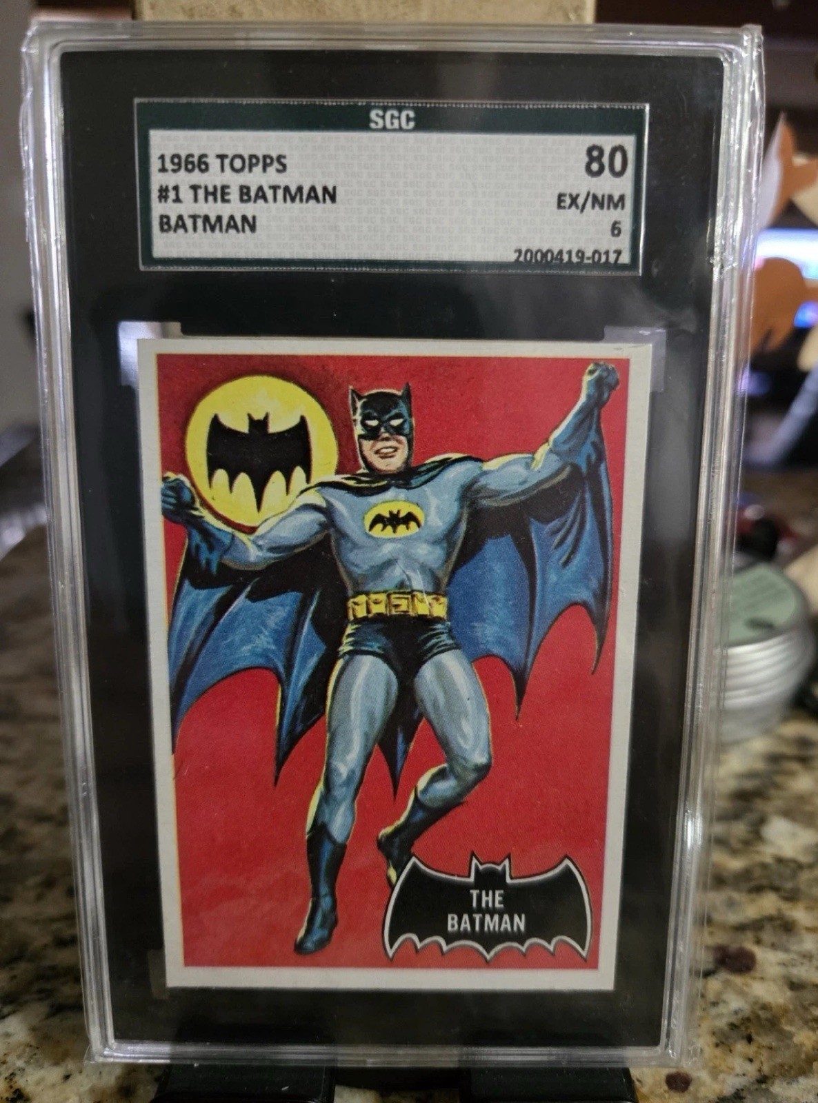 BATMAN Topps 1966 #1 Rookie Card The Batman Black Bat Sgc 6 BATMAN Topps 1966 #1 Rookie Card The Batman Black Bat Sgc 6