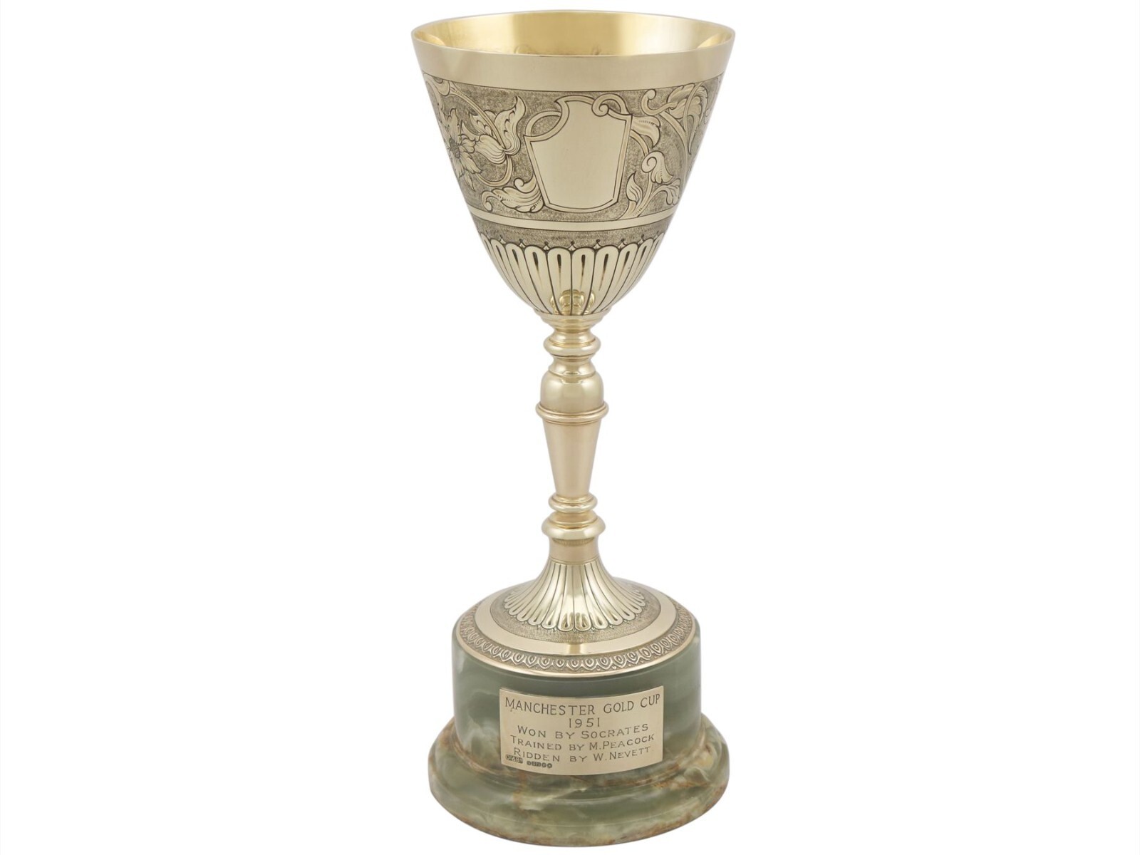 Vintage 9k Yellow Gold Presentation Cup (1964) Vintage 9k Yellow Gold Presentation Cup (1964)