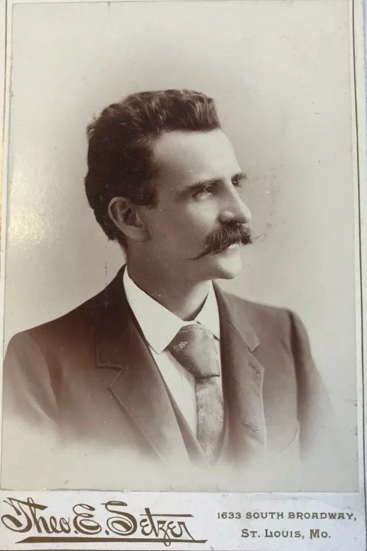 Nikola Tesla  Cabinet Card Studio Portrait 1893 St. Louis Origin Of Radio Epic