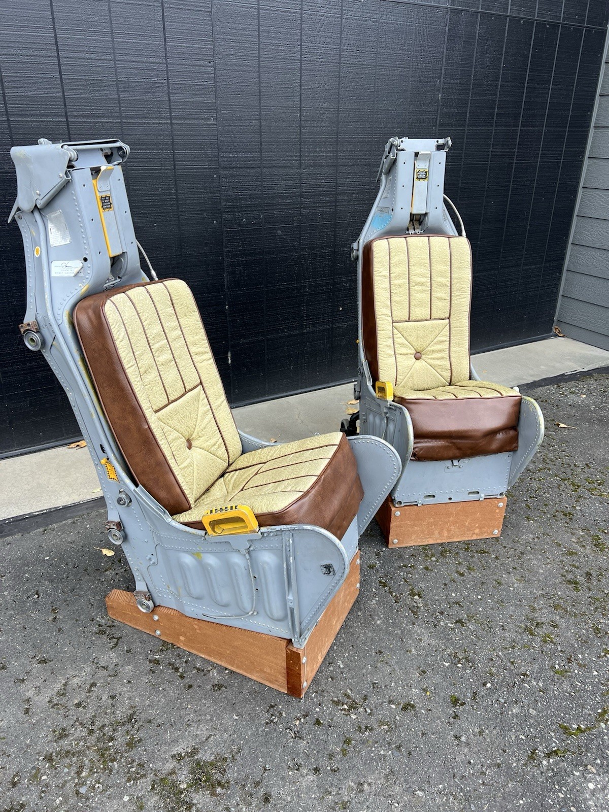 A Stunning Pair Of Douglas Aircraft Division Rocket Ejection Escapac 1A-A Seats A Stunning Pair Of Douglas Aircraft Division Rocket Ejection Escapac 1A-A Seats