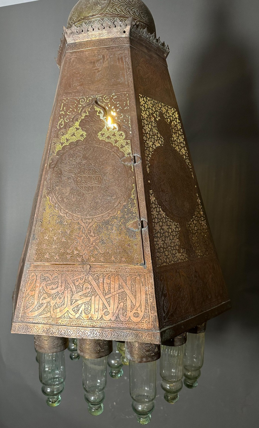 Museum Mamluk Islamic Pierced Brass Hexagonal Hanging Lantern Oil Pendant Lamp Museum Mamluk Islamic Pierced Brass Hexagonal Hanging Lantern Oil Pendant Lamp