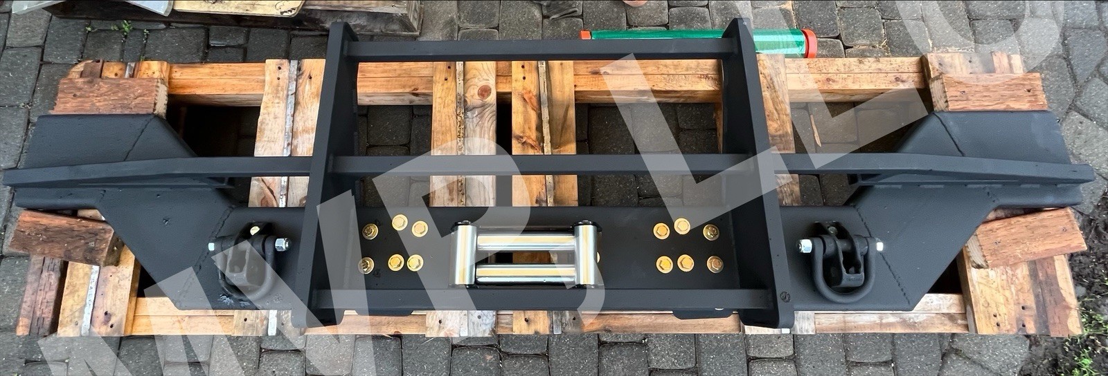 “W” Style HMMWV Front Bumper Humvee Brush Guard Fits Turbo Hummer Special Forces “W” Style HMMWV Front Bumper Humvee Brush Guard Fits Turbo Hummer Special Forces