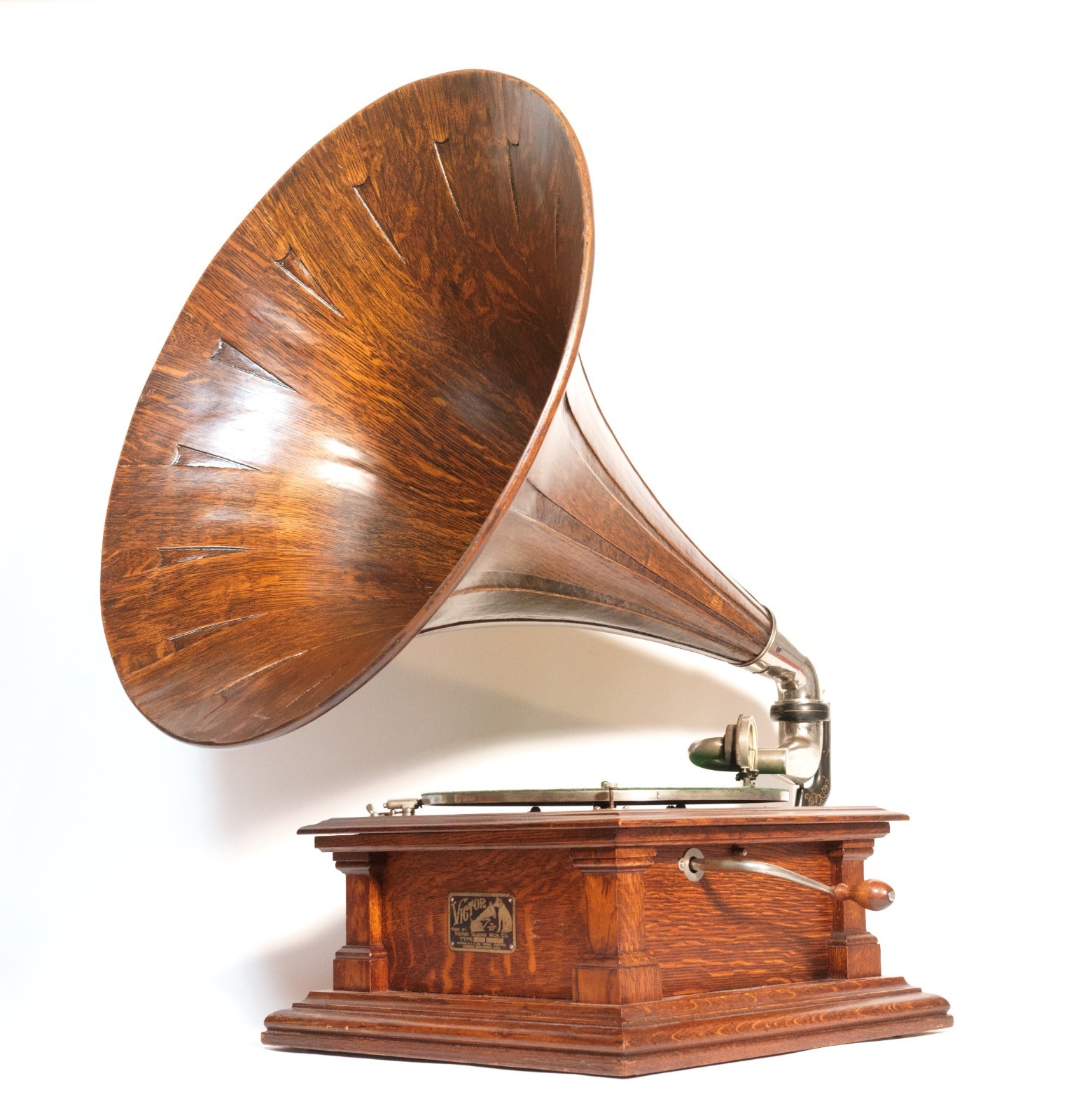 Exceptional 1905 Victor D Mission Oak Phonograph w/Original Spear Tip Wood Horn Exceptional 1905 Victor D Mission Oak Phonograph w/Original Spear Tip Wood Horn