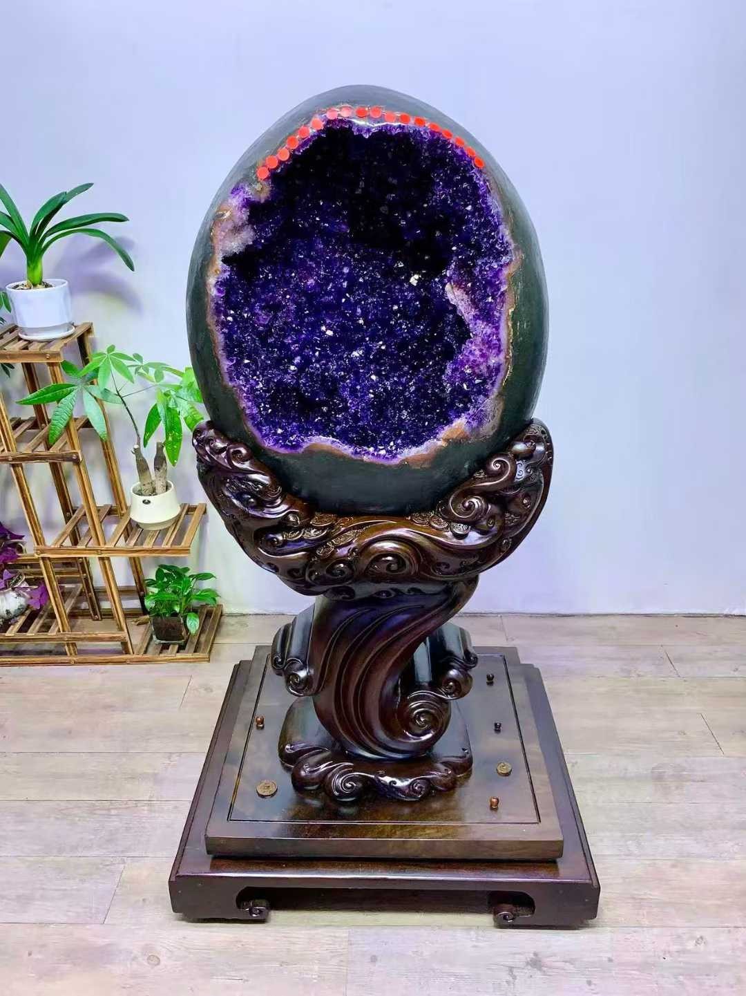 AAAAA Natural Amethyst Geode Quartz Crystal Dinosaur Egg Reiki Decor +STAND AAAAA Natural Amethyst Geode Quartz Crystal Dinosaur Egg Reiki Decor +STAND