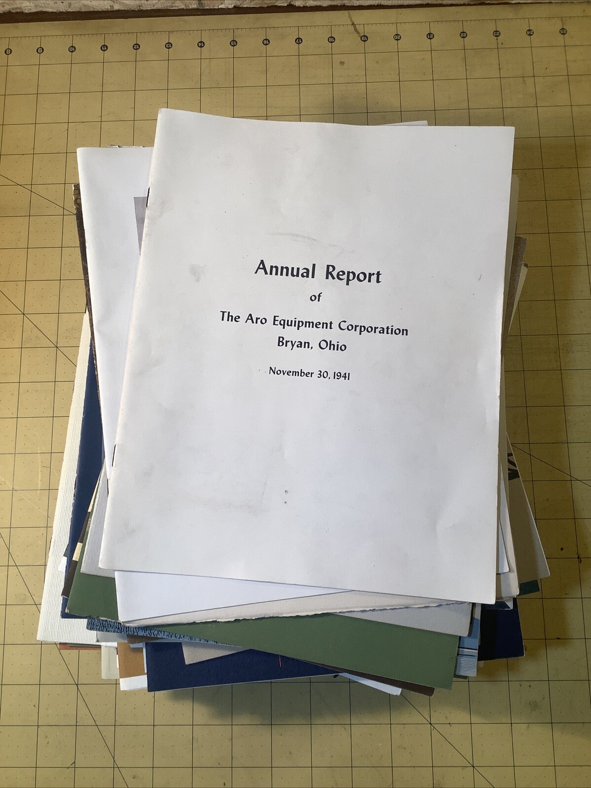 ￼Group Of 40+ Annual Reports 1941-1983 Aro Equipment Corp. ￼Bryan OH INV-AE15