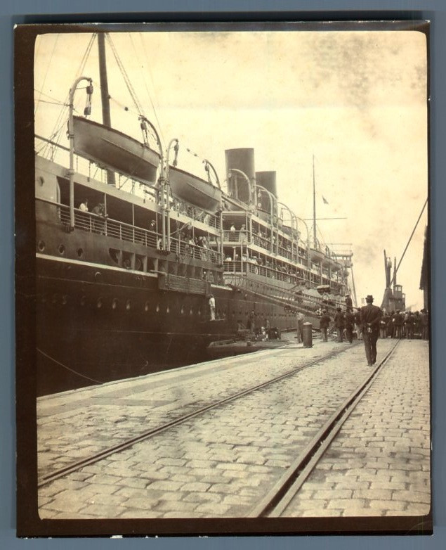 UK, Ship RMS Moldova, Tilbury Vintage citrate print. Photo series with the UK, Ship RMS Moldova, Tilbury Vintage citrate print. Photo series with the
