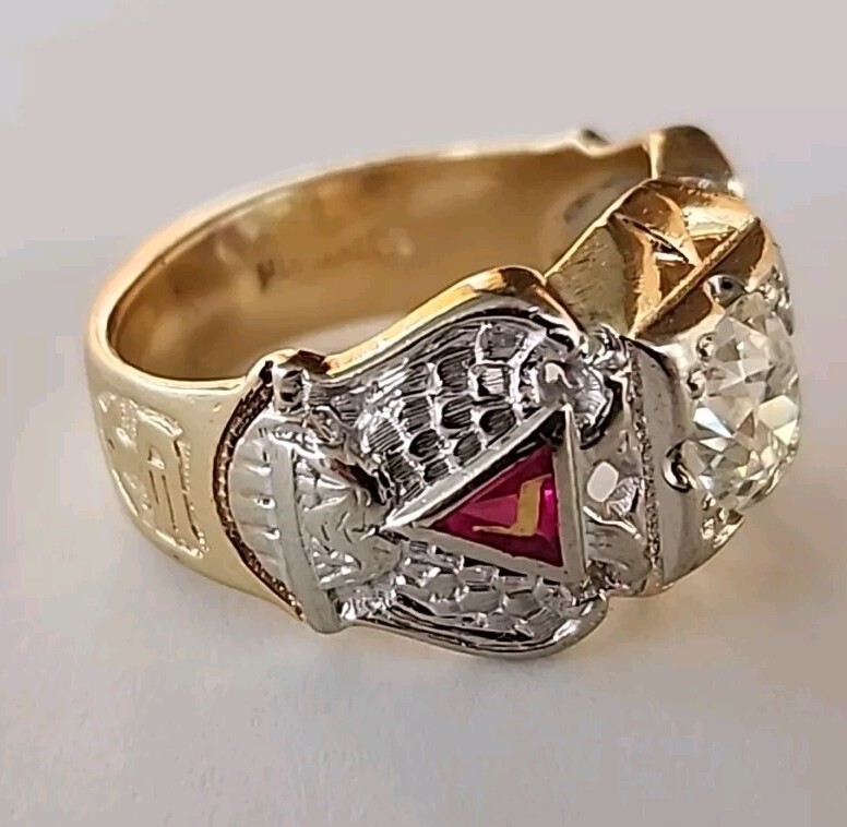 14k Gold Masonic Ring 1.5ct VS2 H‑I Diamond • 9g • Size 8.5