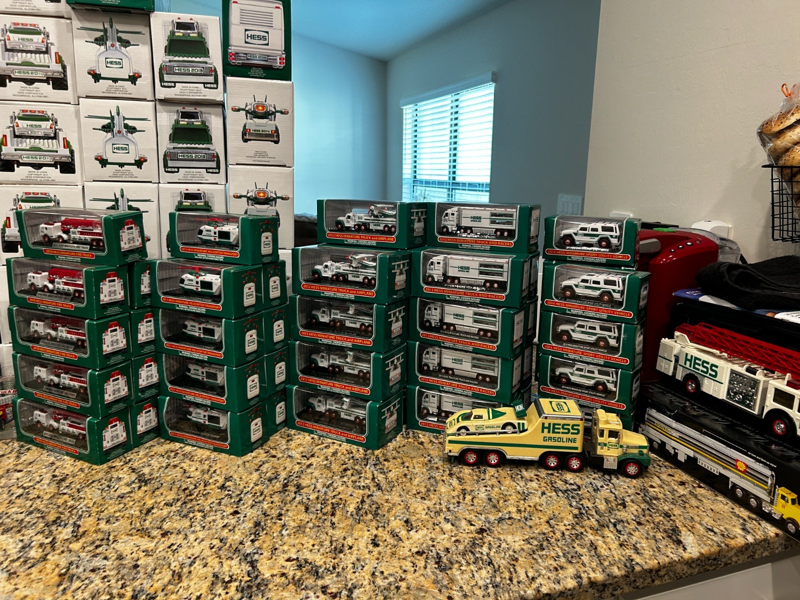 Hess truck collection lot 8 multiples of every year  1999 to 2015. Over 500 pcs