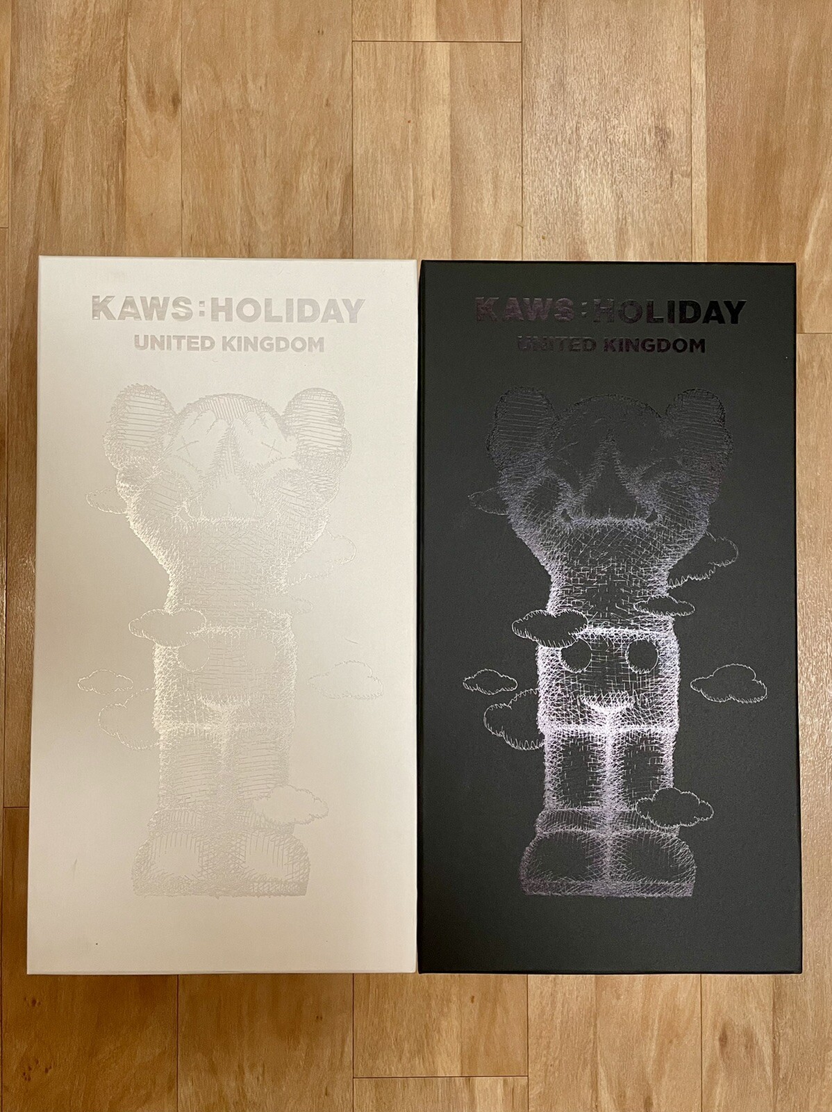KAWS Holiday UK Ceramic Containers Set (Edition of 1000) Rare