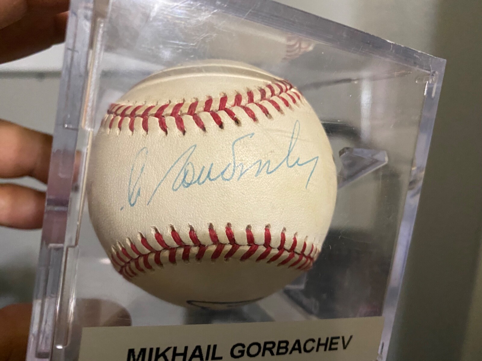 World leader signed ball Mikhail Gorbachev Bill Clinton Jimmy Carter George Bush World leader signed ball Mikhail Gorbachev Bill Clinton Jimmy Carter George Bush