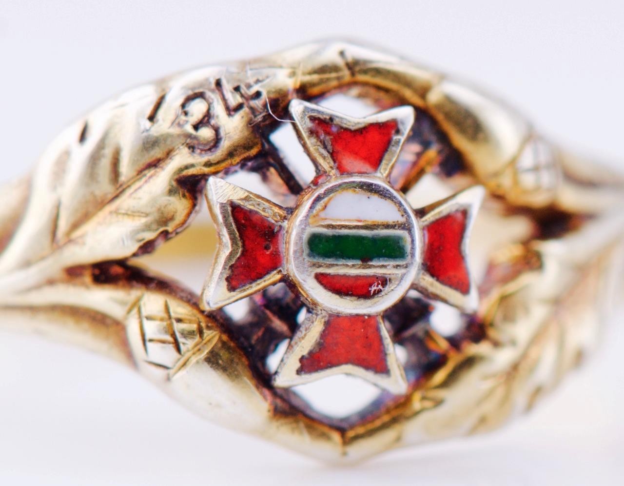 Antique WWII Royal Bulgarian Officers Award Ring Order for Bravery Enamel Antique WWII Royal Bulgarian Officers Award Ring Order for Bravery Enamel