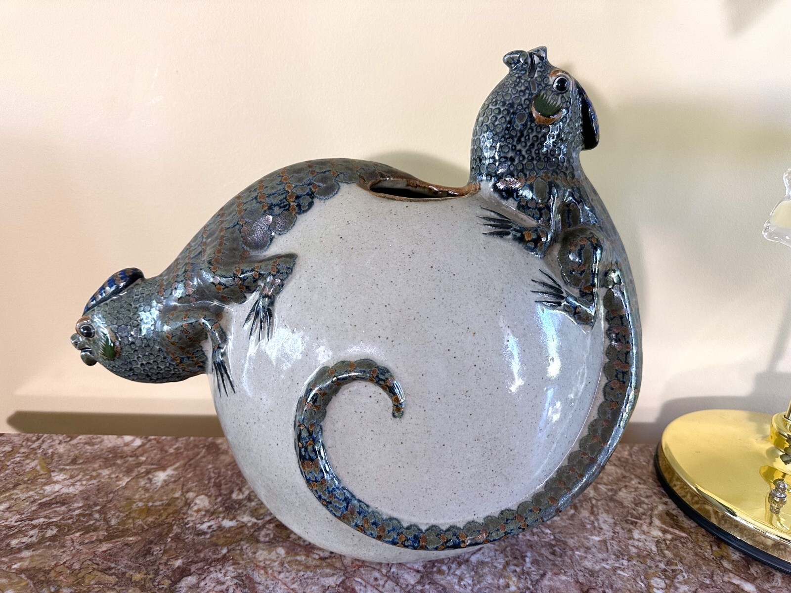 A LARGE Ceramic Vase with 2 Chameleon Figures on top by E. T. TONALA, Unsigned. A LARGE Ceramic Vase with 2 Chameleon Figures on top by E. T. TONALA, Unsigned.
