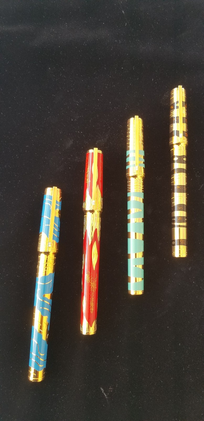 ST DUPONT LES ELEMENTS 4 PEN SET: NEW AND ALL 4 MATCHING NUMBERS ST DUPONT LES ELEMENTS 4 PEN SET: NEW AND ALL 4 MATCHING NUMBERS