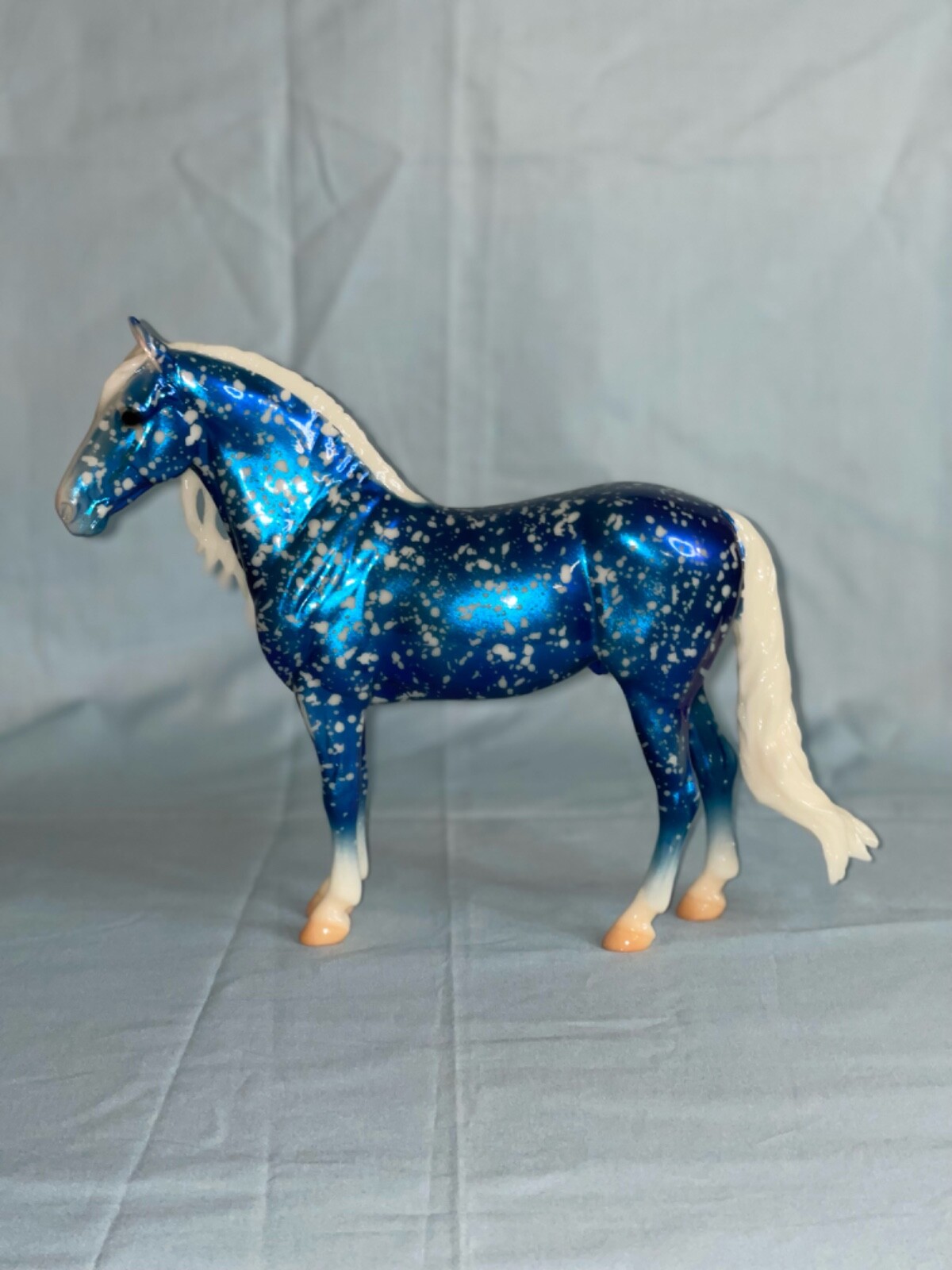 Breyer 2018 Glossy Web Special “Benasque” Blue Decorator Spanish Stallion Mold Breyer 2018 Glossy Web Special “Benasque” Blue Decorator Spanish Stallion Mold