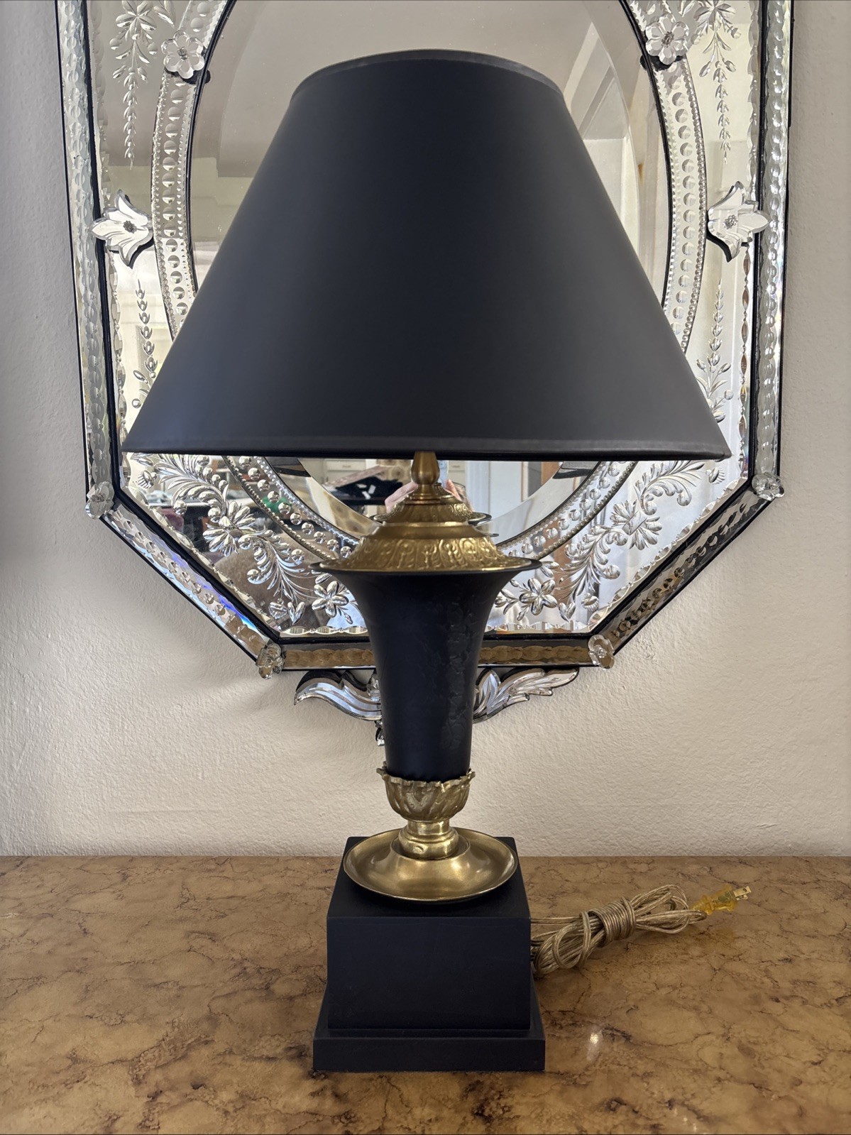 Elegant Black Urn Table Lamp w/ Brass Accents & Shade - Hollywood Regency