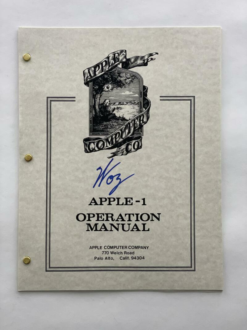STEVE WOZ WOZNIAK SIGNED AUTOGRAPH APPLE 1 COMPUTER OPERATION MANUAL - VERY RARE STEVE WOZ WOZNIAK SIGNED AUTOGRAPH APPLE 1 COMPUTER OPERATION MANUAL - VERY RARE