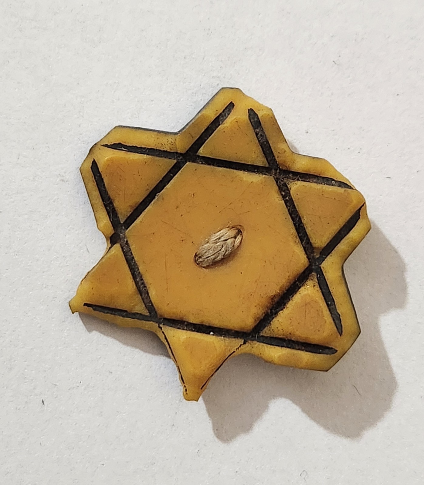 Judaica Mega Mega Rare Yellow Badge Used by the Jews of Bulgaria