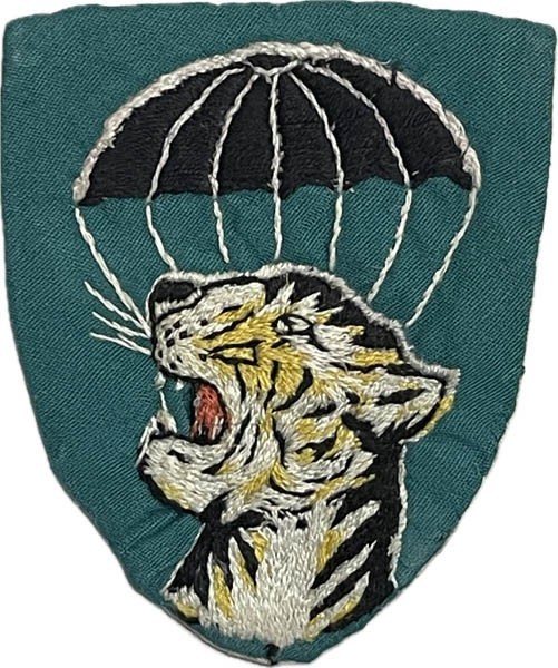 WARTIME 5TH SPECIAL FORCES GROUP MOBILE STRIKE FORCE COMMAND PATCH (APCI-4501)