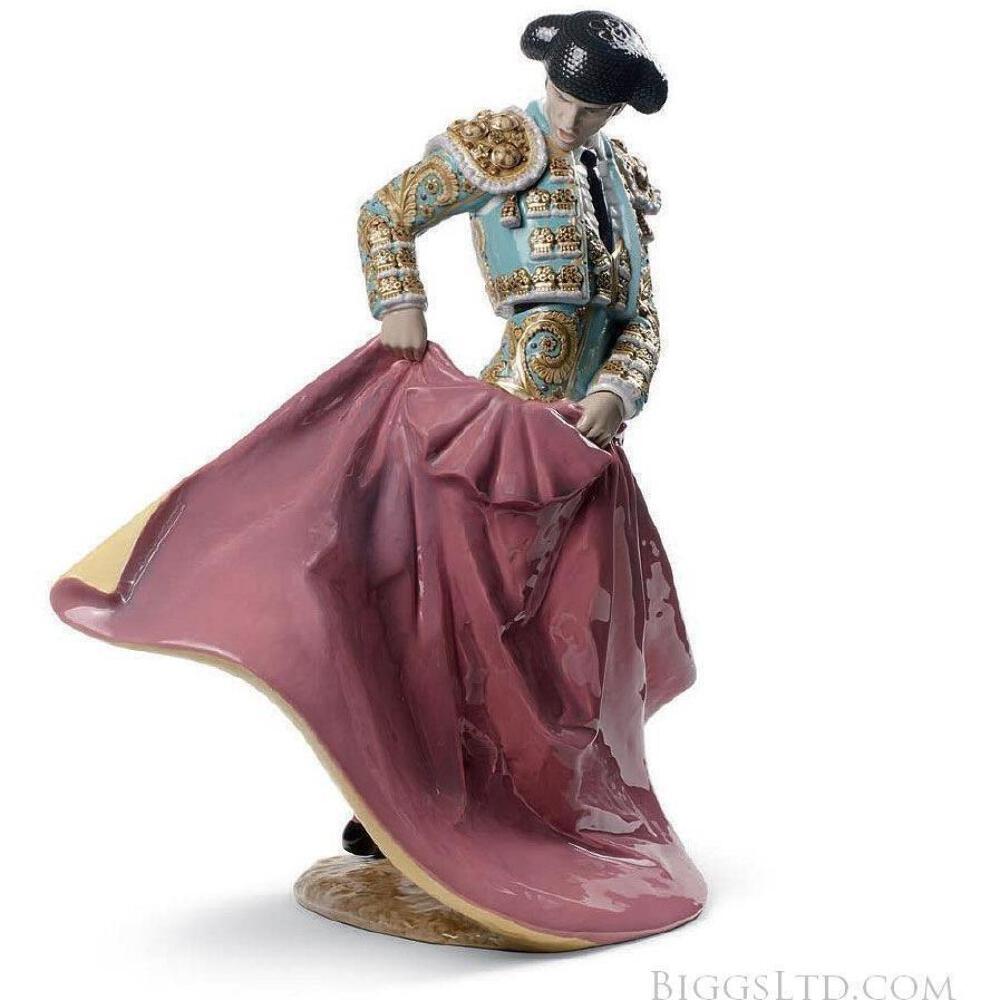 Lladro Matador Green Figurine 01008730