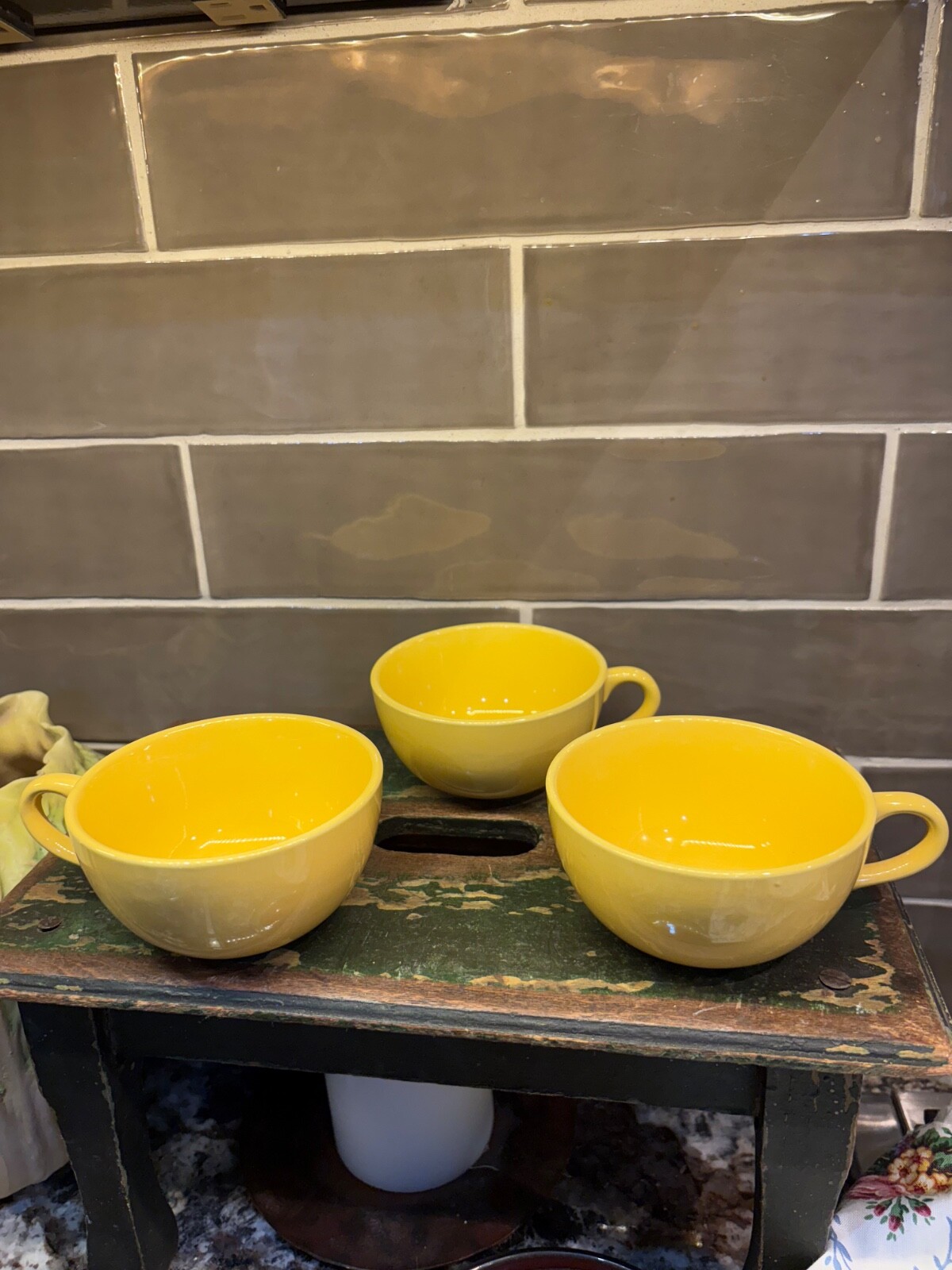vtg mcm malibu modern bright yellow set of 3 coffee tea cup by hollydale califor