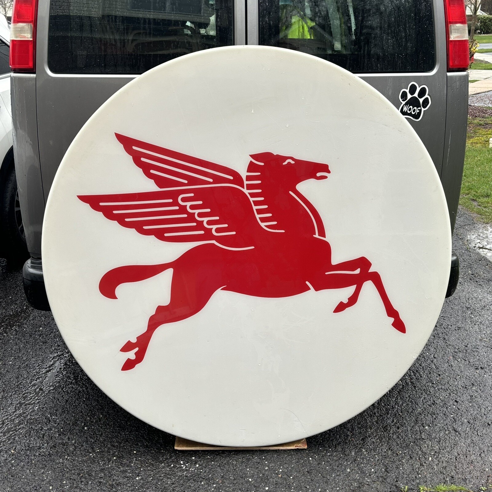 Vintage 60” Mobil Pegasus Wall Mount Light Up Sign Gas Oil *shipping available*