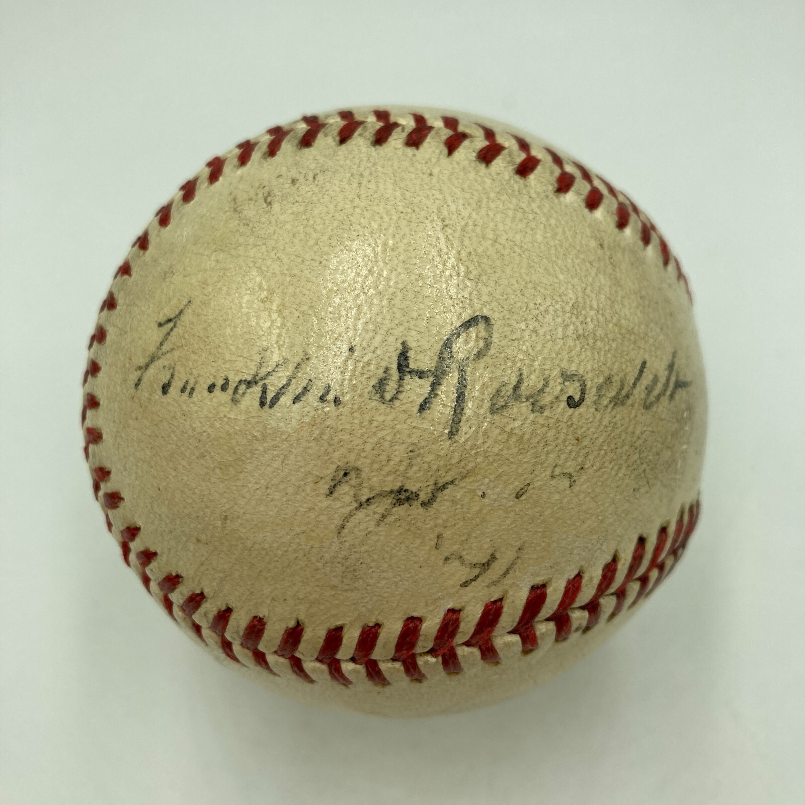 President Franklin D. Roosevelt First Pitch Signed Baseball April 14, 1941 JSA President Franklin D. Roosevelt First Pitch Signed Baseball April 14, 1941 JSA