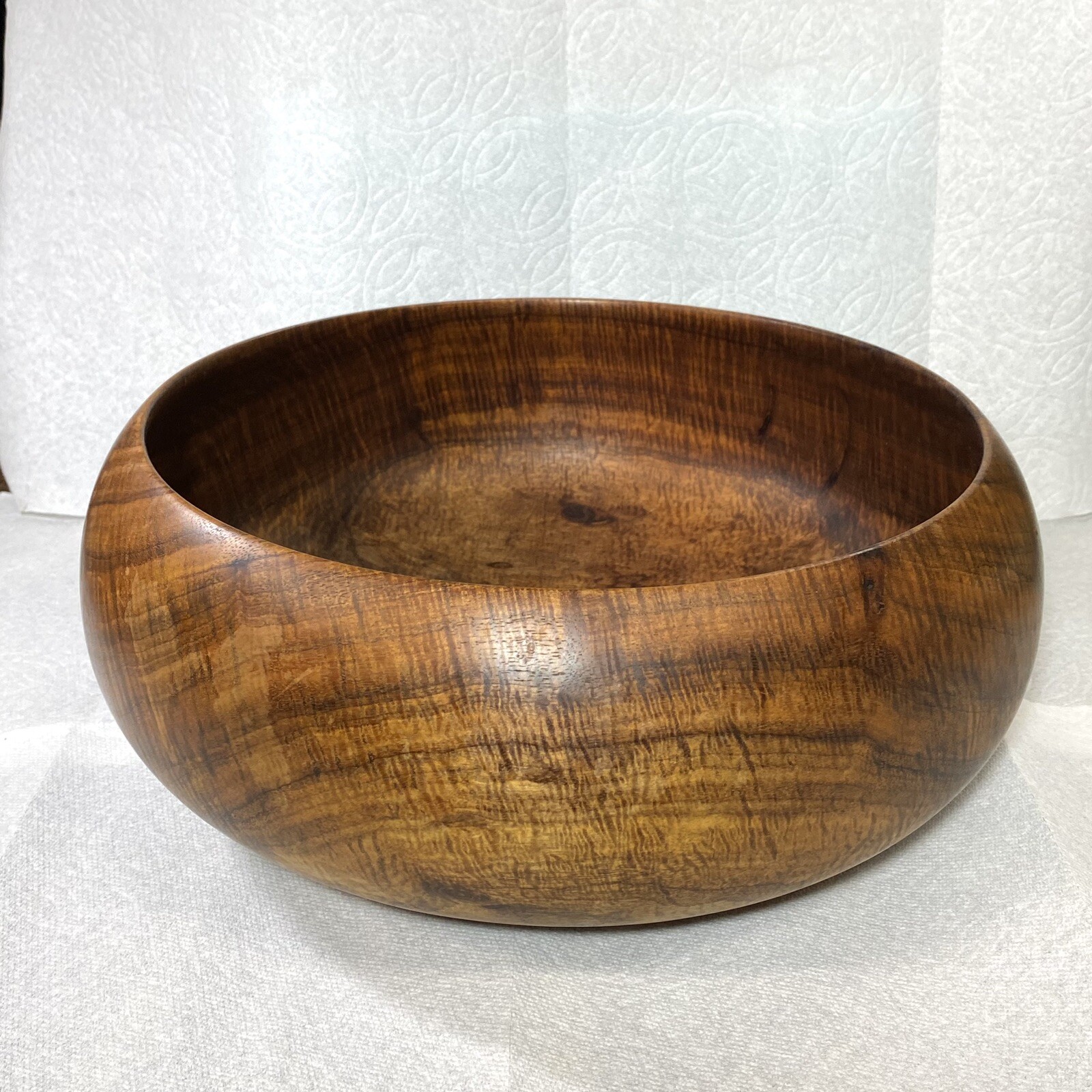 Dan DeLuz Signed Large Hawaiian Koa Wood Bowl Diameter 11.25 Dan DeLuz Signed Large Hawaiian Koa Wood Bowl Diameter 11.25