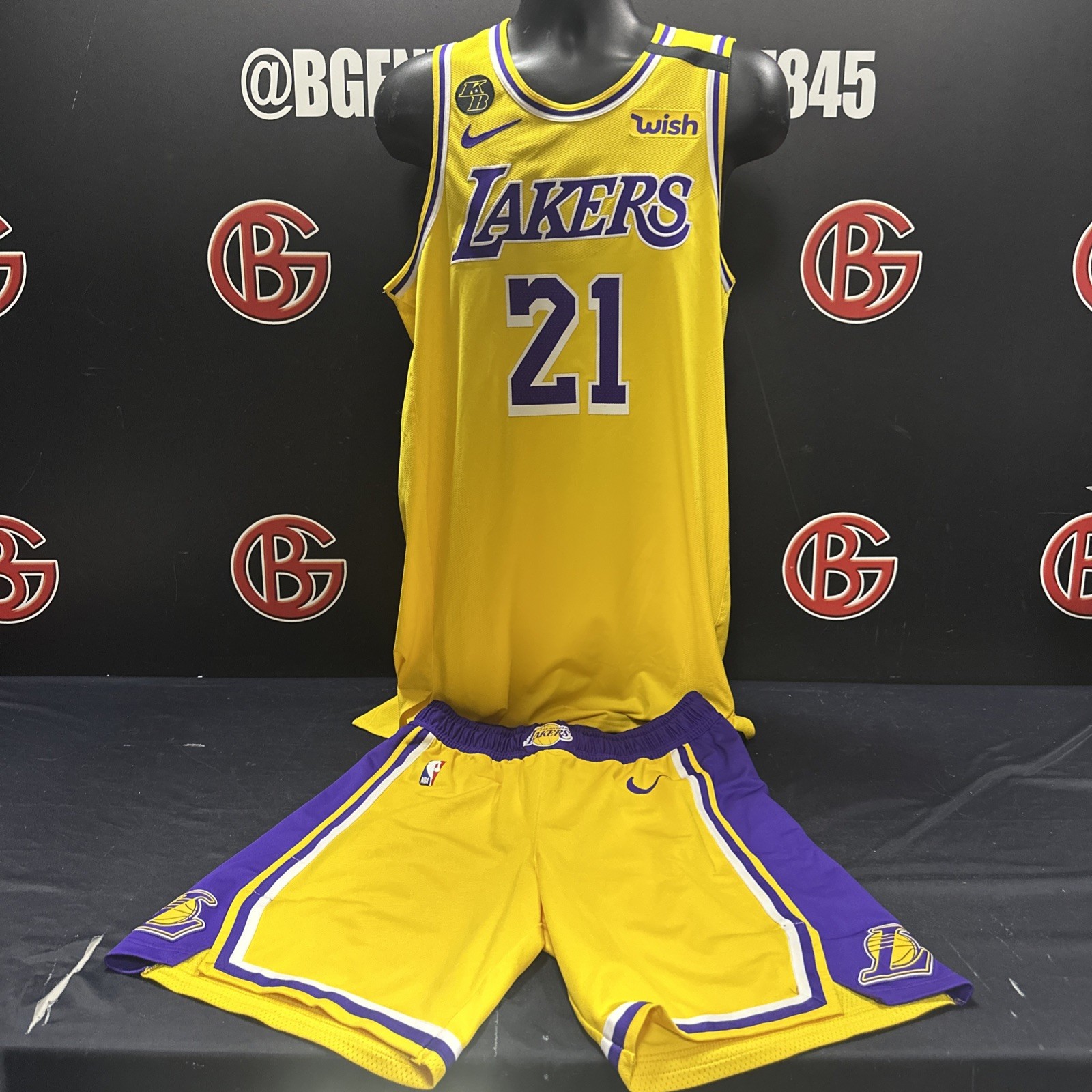 JR Smith 2020 NBA Finals Issued Game Worn Nike Jersey & Shorts LA Lakers COA JR Smith 2020 NBA Finals Issued Game Worn Nike Jersey & Shorts LA Lakers COA