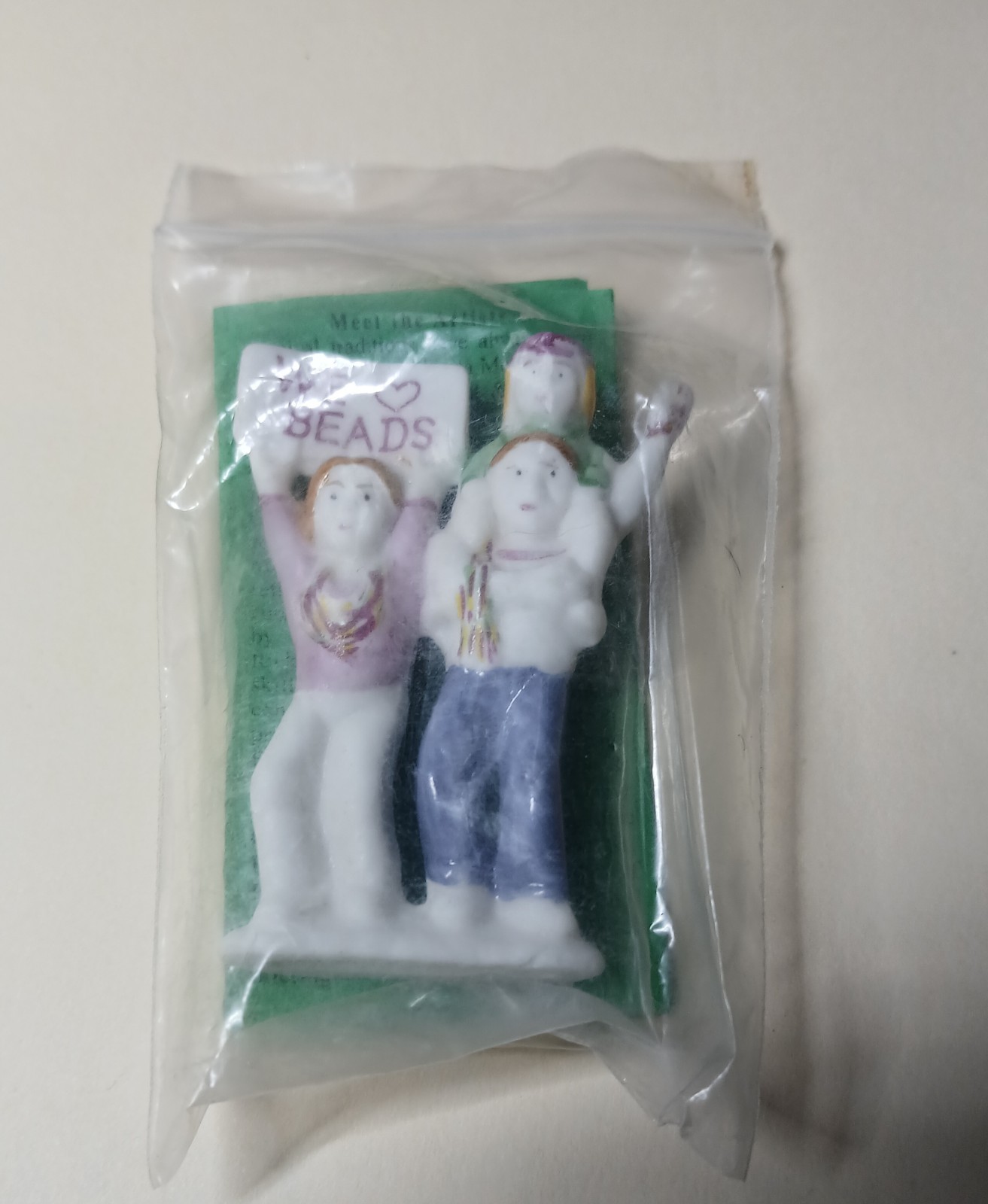 2005 Haydel's bakery  King Cake Baby We Love Beads Family New Orleans Mardi Gras