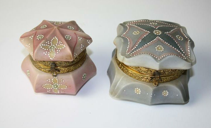 PAIR OF BOTTLES OPALINA. NAKARA CFM AND COMPANY. PRINCIPLES CENTURY XX. PAIR OF BOTTLES OPALINA. NAKARA CFM AND COMPANY. PRINCIPLES CENTURY XX.