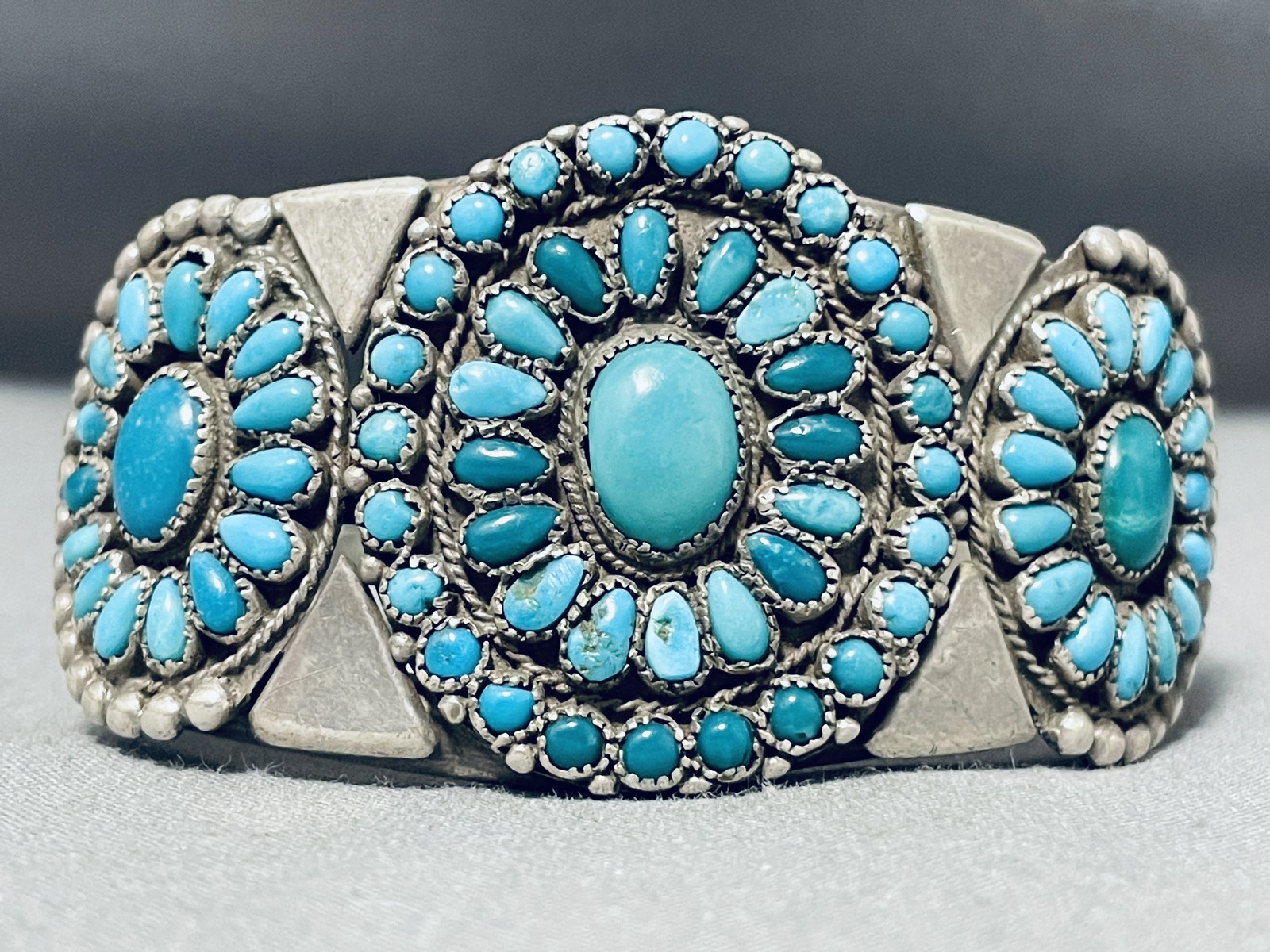 1920'S VINTAGE MUSEUM NAVAJO TURQUOISE STERLING SILVER BRACELET