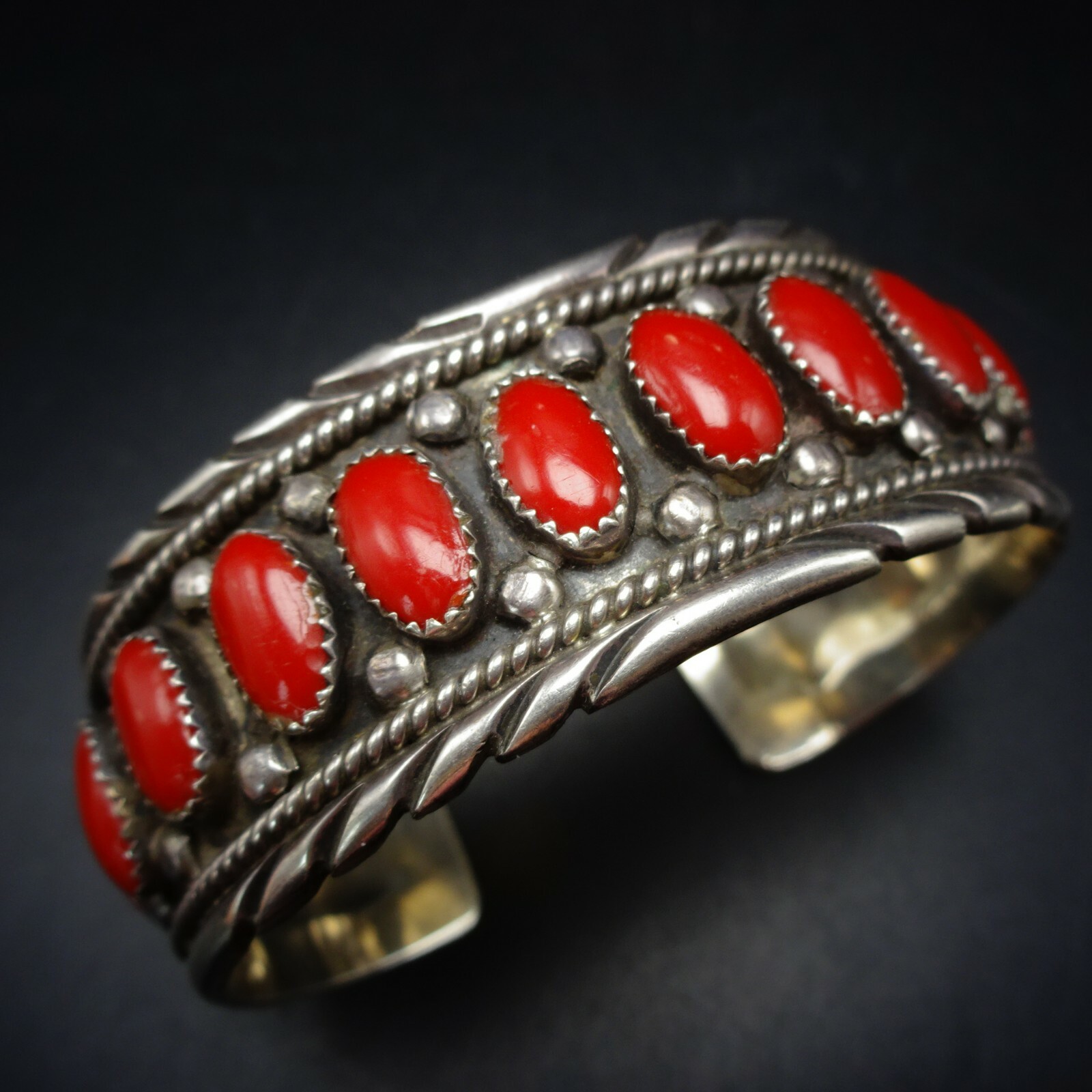 RADIANT Vintage Sterling Silver OLD RED MEDITERRANEAN CORAL Cuff BRACELET RADIANT Vintage Sterling Silver OLD RED MEDITERRANEAN CORAL Cuff BRACELET