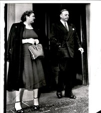 LG56 1956 Wire Photo T. LAMAR CAUDLE OUTSIDE FEDERAL BLDG CONVICTED TAX EVASION picture