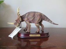 DINOSTOREUS STYRACOSAURUS FINISHED MODEL / FAVORITE COLLECTION picture
