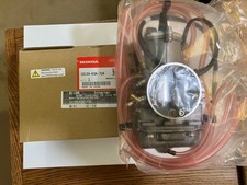 Honda CR250R 2005 2006 2007 NOS Two Stroke Carburetor New in Box CR 250 MX picture