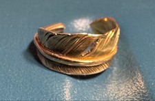Goro's Men Accessory Harajuku All Gold Small Feather Pinky Ring VHTF Designer Co picture