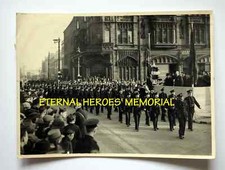 ORIGINAL MAY 1945 PRESS PHOTO WW2 VICTORY PARADE BELFAST, NORTHERN IRELAND picture