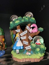 Exquisite Rare LE 500 Alice in wonderland Snowglobe picture