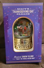 MACY'S 2023 THANKSGIVING DAY PARADE MUSICAL SNOW GLOBE NEW NIB WATER CHRISTMAS picture