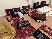 pottery barn harry potter lot huge in excellent condition picture