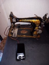 1907 Singer Vintage Sewing Machine picture